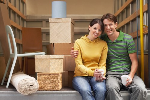 Removal truck hire for home and flat moves in Rotherhithe